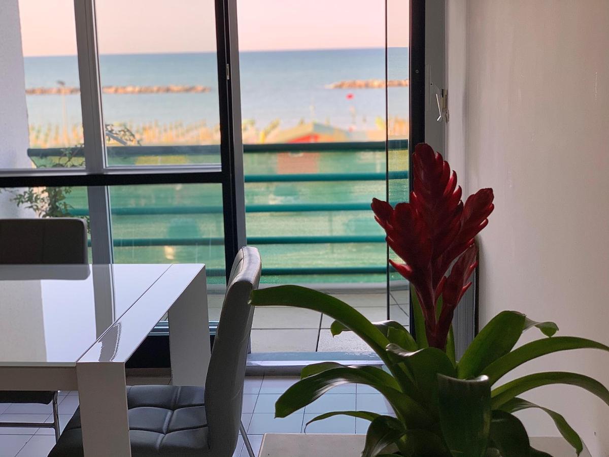 法诺Al Mare Apartament公寓 外观 照片