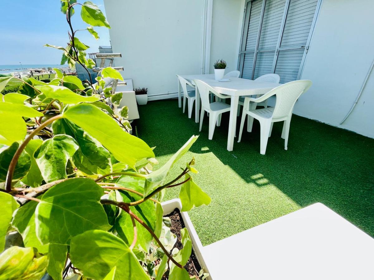 法诺Al Mare Apartament公寓 外观 照片