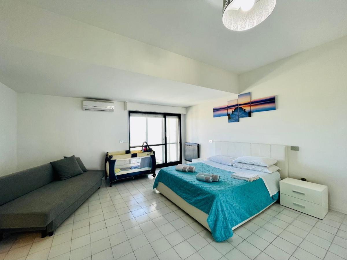 法诺Al Mare Apartament公寓 外观 照片