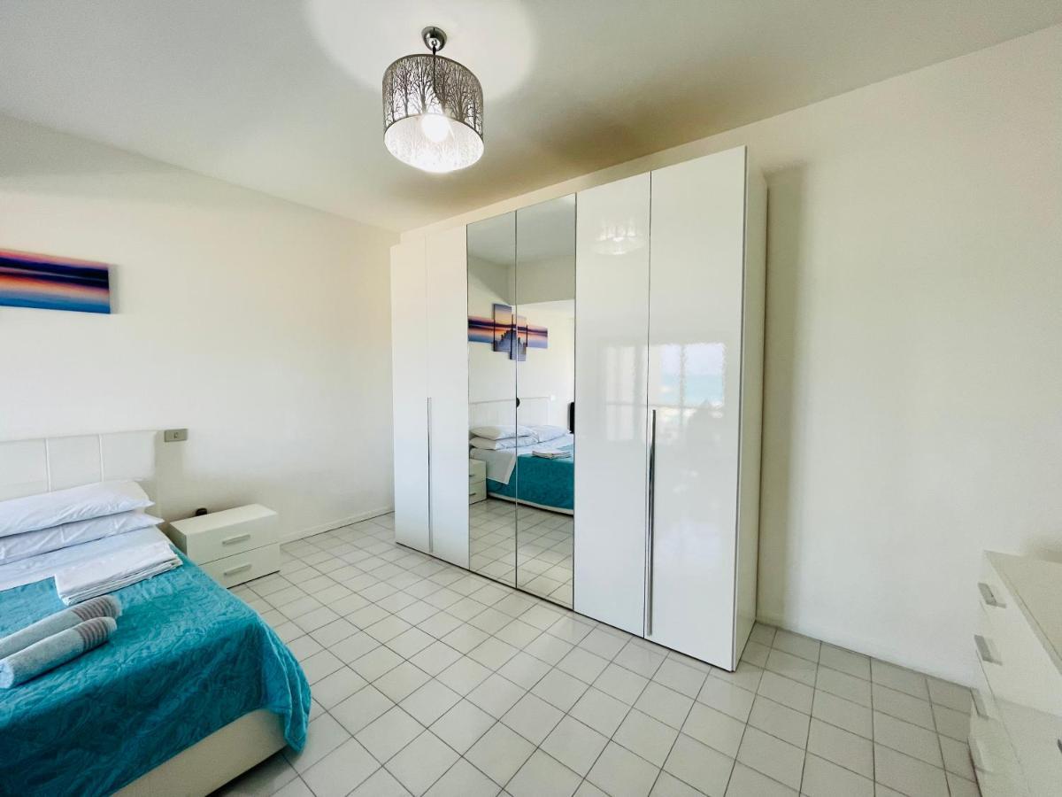 法诺Al Mare Apartament公寓 外观 照片